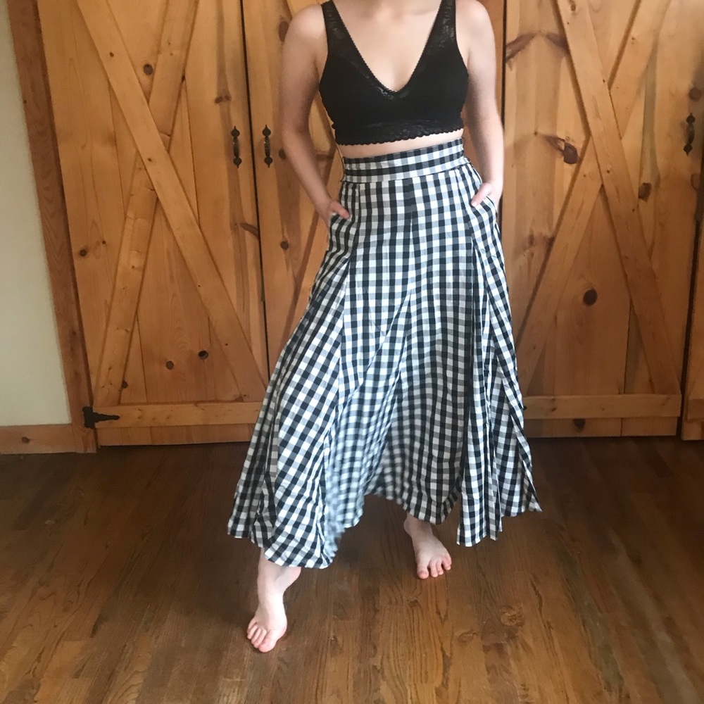 Very full and flirty tea length skirt